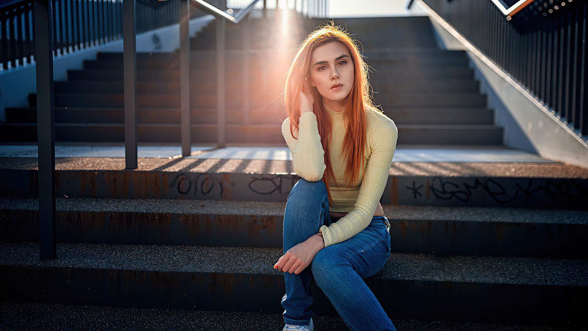 wp9771344-women-model-casual-wallpapers